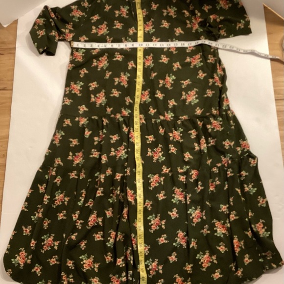 April cornel dress - Picture 9 of 10